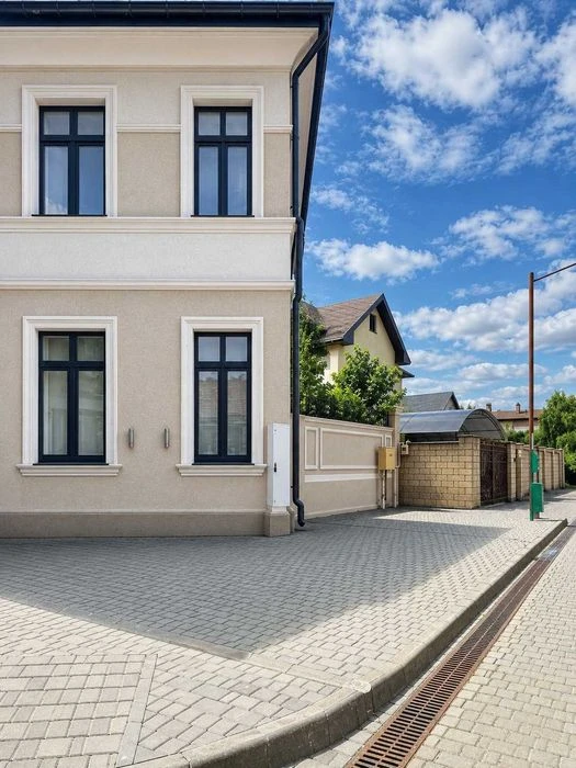 ПРОДАМ современный таунхаус у моря с дизайнерским ремонтом