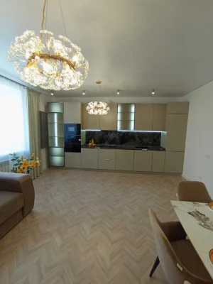 (5) Продам 2к квартиру на ул.Шептицкого 8916