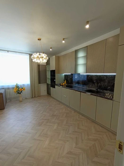 (5) Продам 2к квартиру на ул.Шептицкого 8916