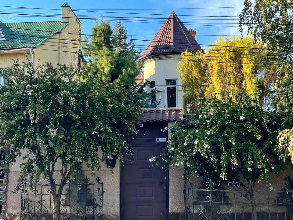 Дом. Одесса, Академика Вернадского ул.