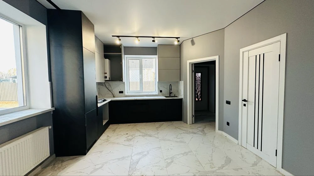 New Year's Price ‼️ Townhouse with renovation in the Hnivansky district, 2 rooms