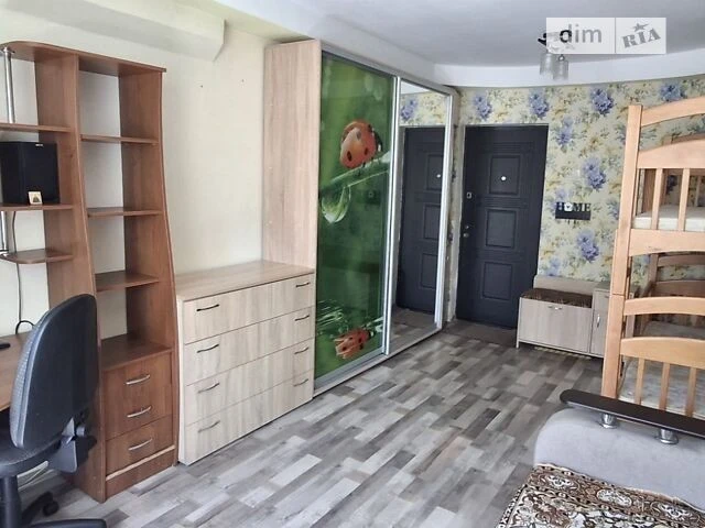 Room for sale 18.3 sq. m. on Kosmonavta Popovycha 4A • I