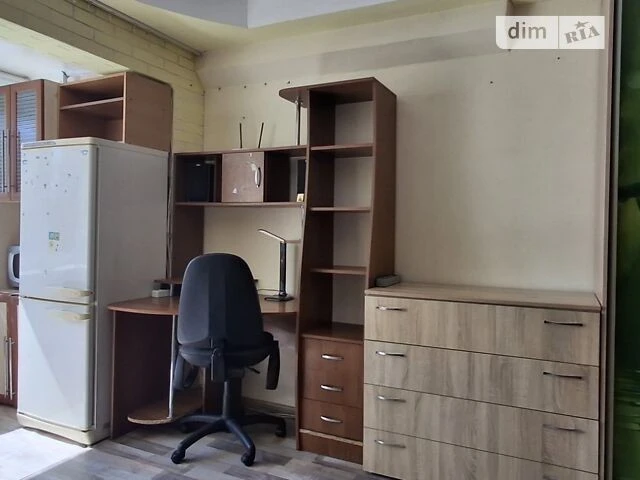 Room for sale 18.3 sq. m. on Kosmonavta Popovycha 4A • I