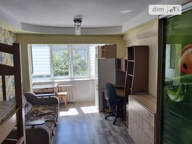 Room for sale 18.3 sq. m. on Kosmonavta Popovycha 4A • I