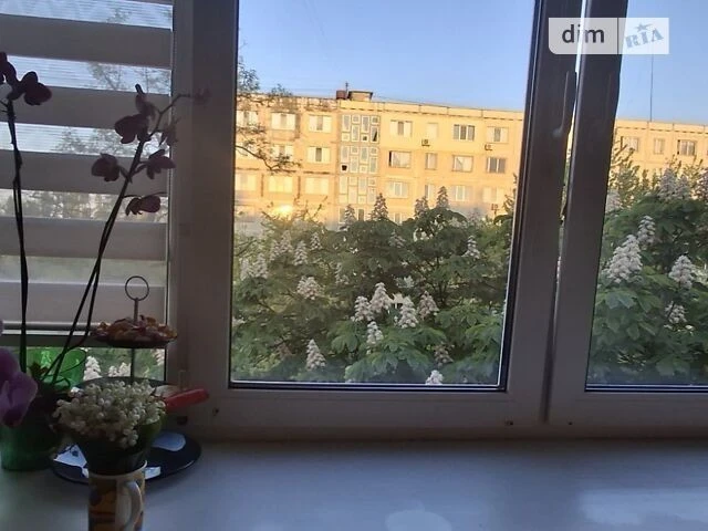 Room for sale 18.3 sq. m. on Kosmonavta Popovycha 4A • I