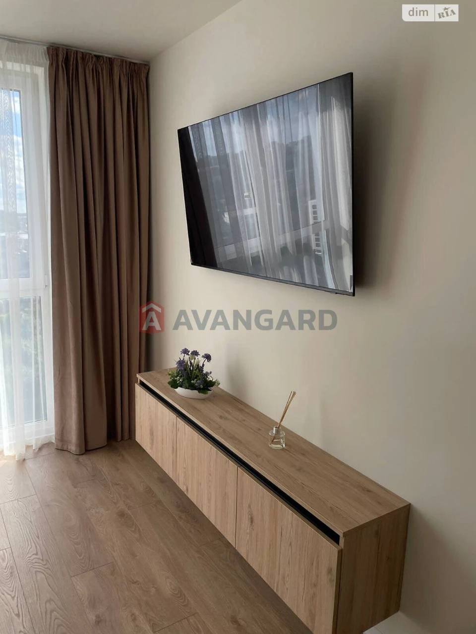 For sale Apartment Zaliznychny