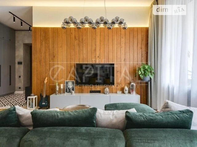 For sale 2-room apartment 100 sq. m on 7/10 Lyuteranska Street • ID 3