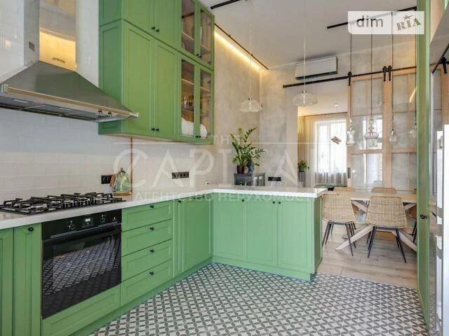 For sale 2-room apartment 100 sq. m on 7/10 Lyuteranska Street • ID 3