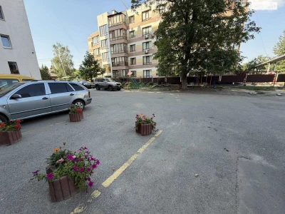 Продаж Квартира Виставка