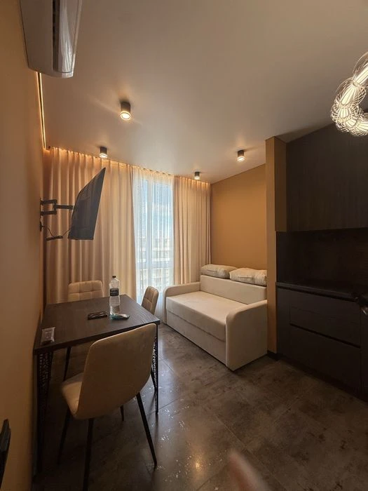 Продаж 1,5 кімнатної квартири, ЖК Корона