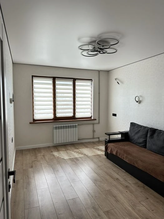 Selling a 3-room apartment on Gagarin!!