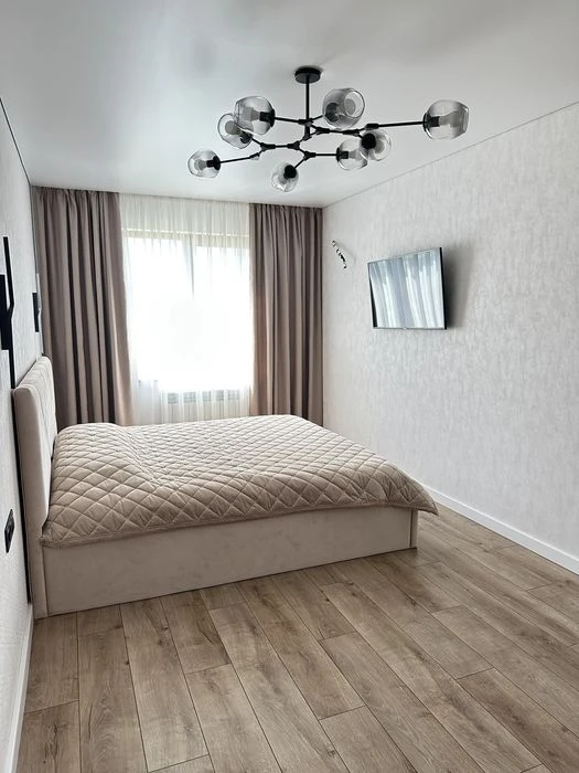 Selling a 3-room apartment on Gagarin!!