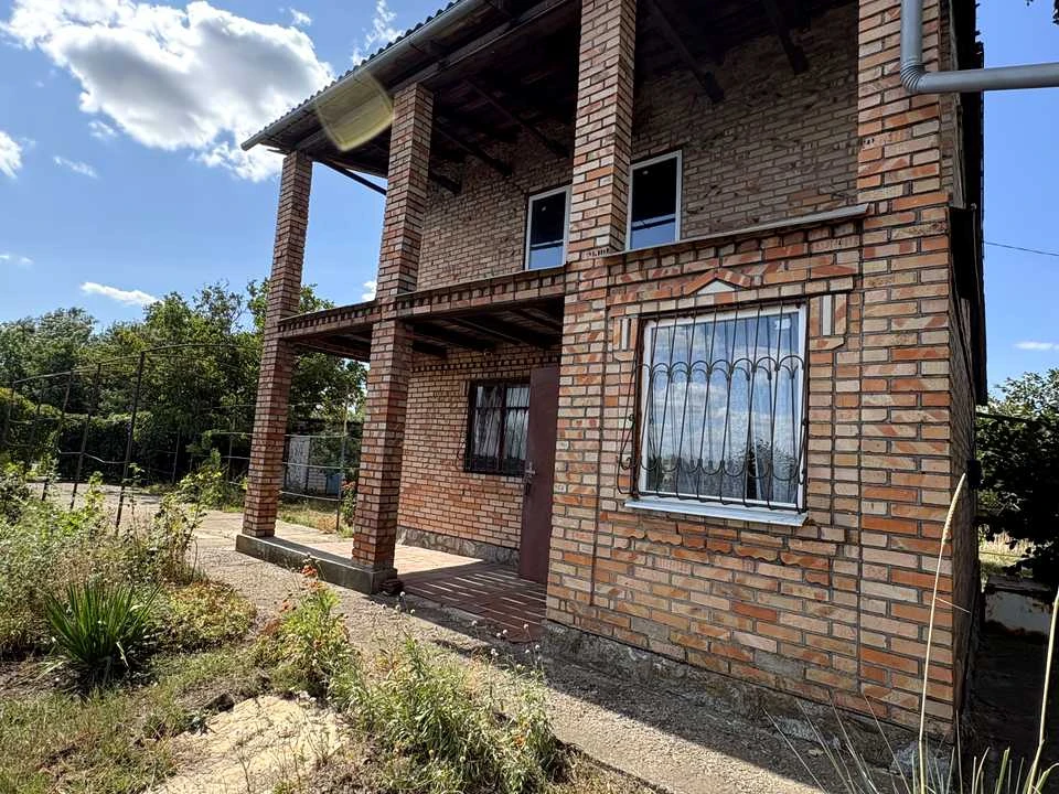 House. Zaporizhzhia, Viyskbud st.