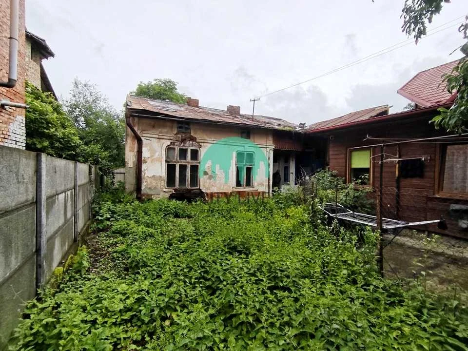 Будинок. Івано-Франківськ, Газова вул.