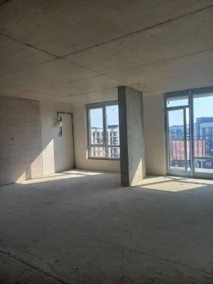 Продам 2 кім. Квартиру ЖК Фемелі Плаза