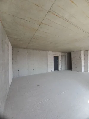 Продам 2 кім. Квартиру ЖК Фемелі Плаза