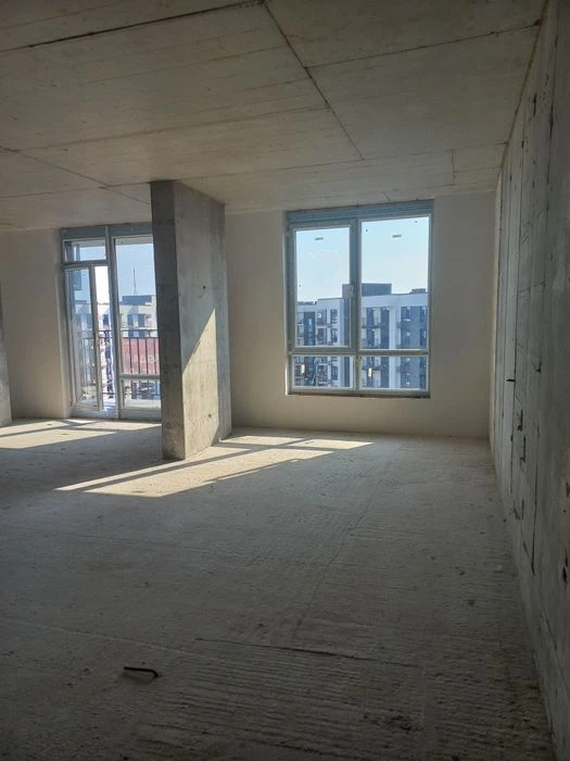 Продам 2 кім. Квартиру ЖК Фемелі Плаза