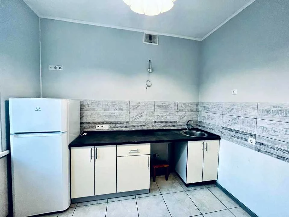 Apartment. Kharkiv, Seminarskaya St. (Volodarskogo)
