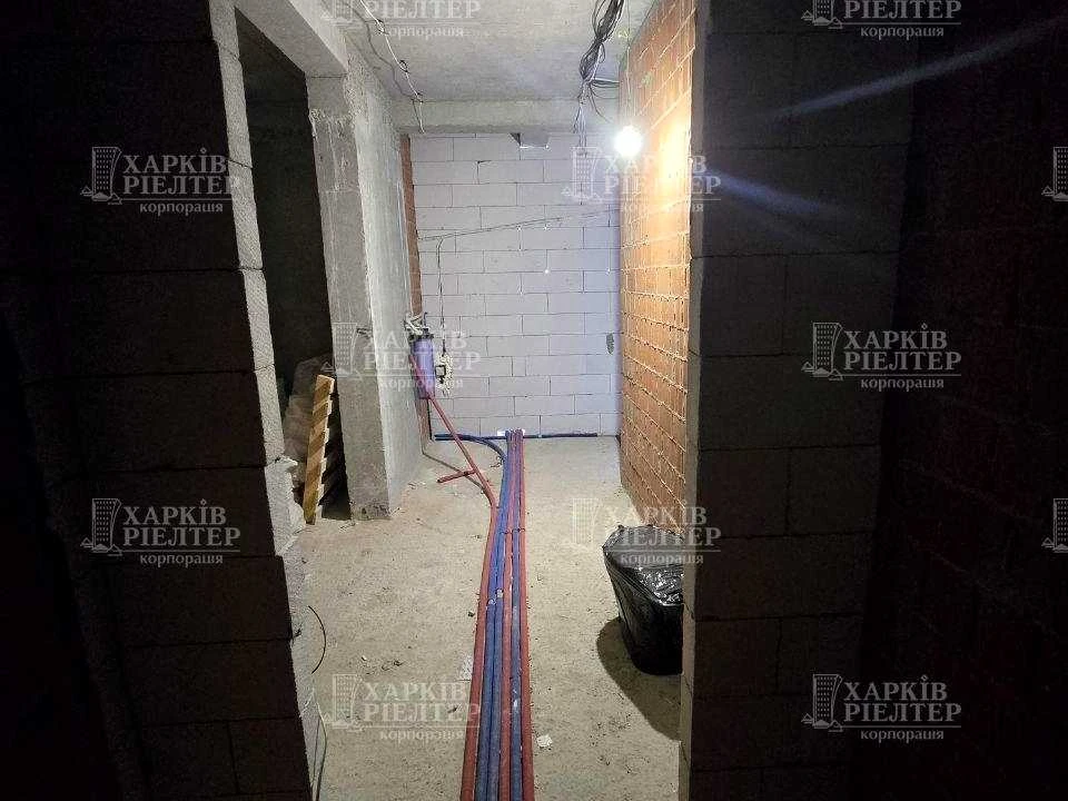 Apartment. Kharkiv, Sokilnytska St., (House)