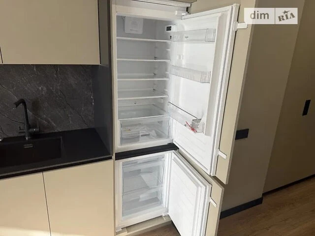 Продажа 2к квартиры 66 кв. м по ул. Александра Олеся 27А • I