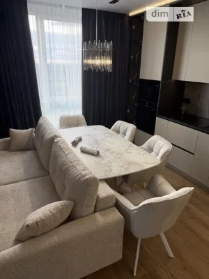 Продажа 2к квартиры 66 кв. м по ул. Александра Олеся 27А • I