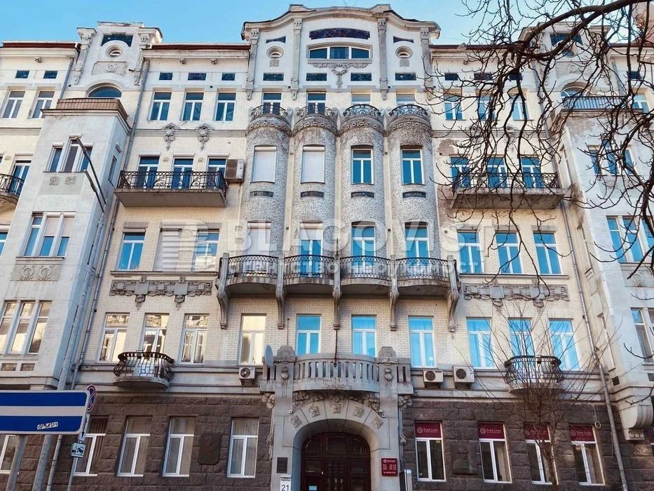 Yevhena Chykalenko (Pushkinska), 21 Hetman Skoropad apartment
