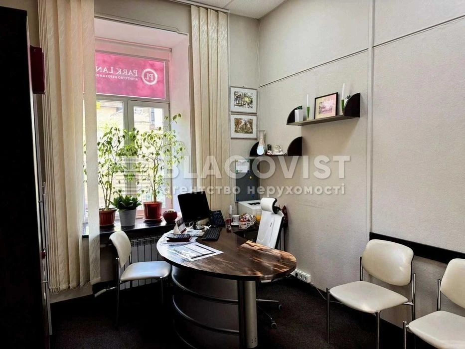 Yevhena Chykalenko (Pushkinska), 21 Hetman Skoropad apartment