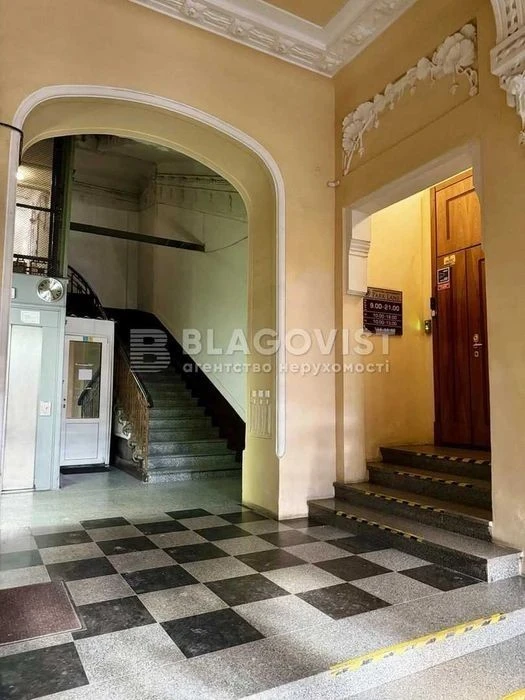 Yevhena Chykalenko (Pushkinska), 21 Hetman Skoropad apartment