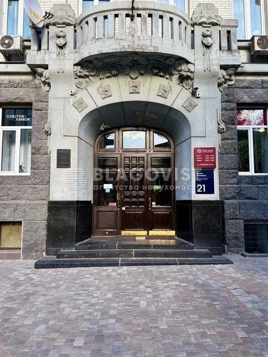 Yevhena Chykalenko (Pushkinska), 21 Hetman Skoropad apartment