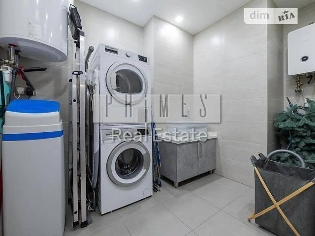 Sale of 3-room apartment 142.6 sq. m on Bulvarno-Kudryavska Street