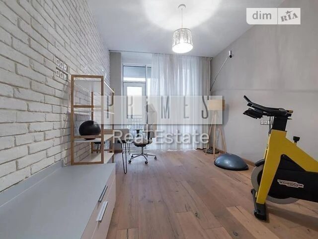 Sale of 3-room apartment 142.6 sq. m on Bulvarno-Kudryavska Street