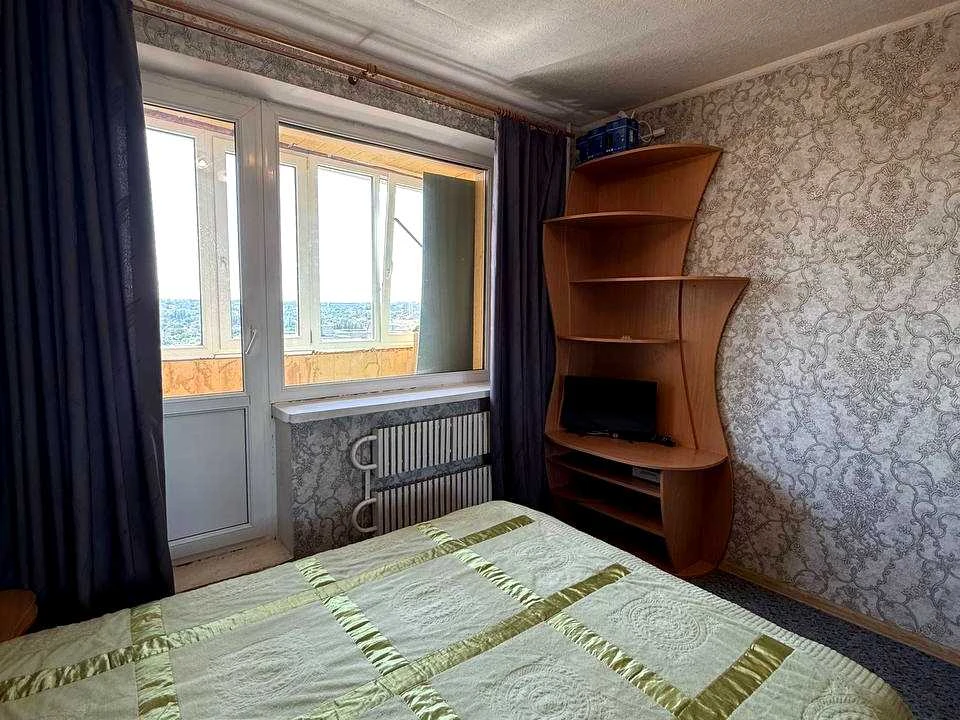 Apartment. Kharkiv, Unity St. (Krasnodarska), 171k