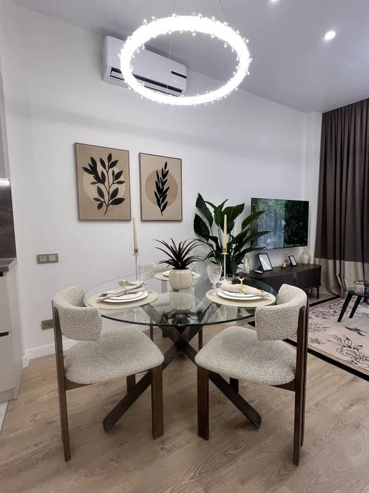 ЖК «Итака», 1 комнатная 45 м², Дизайнерский ремонт, 7 станции