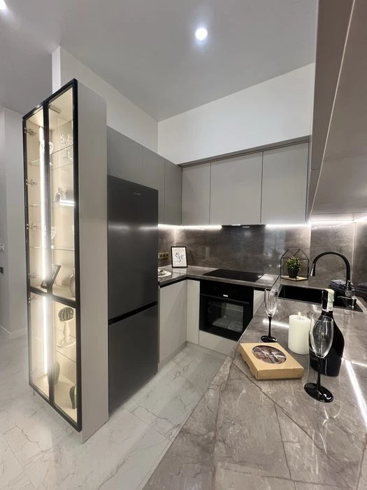 ЖК «Итака», 1 комнатная 45 м², Дизайнерский ремонт, 7 станции