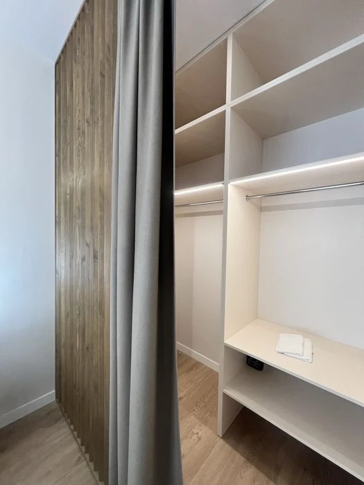 ЖК «Итака», 1 комнатная 45 м², Дизайнерский ремонт, 7 станции