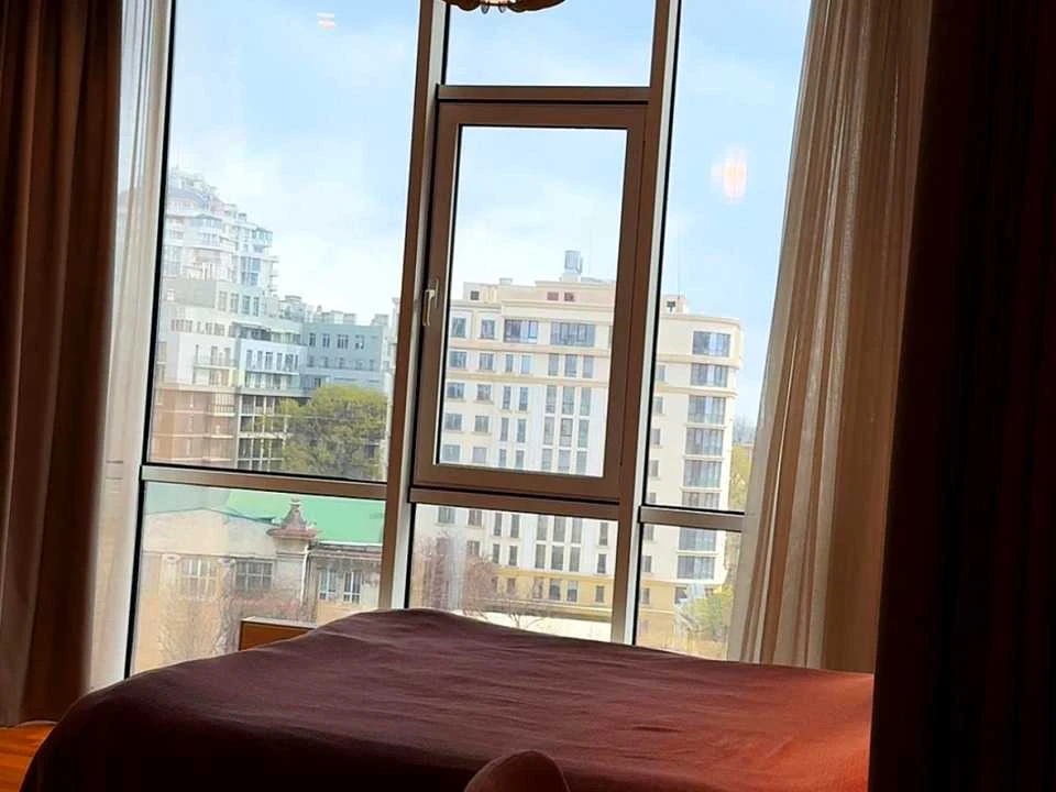 Квартира. Одесса, Итальянский бульв.
