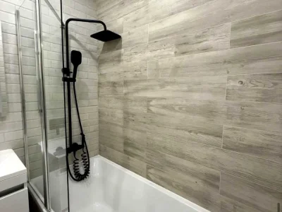 Apartment. Kyiv, Salyutna St., 2k