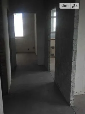 Продаж 3к квартири 83.4 кв. м на просп. Георгія Нарбута 1А •