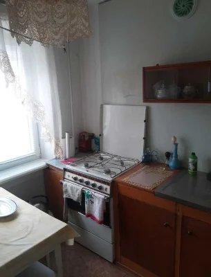 Охайна двушка на Пархоменка (213-297-571)