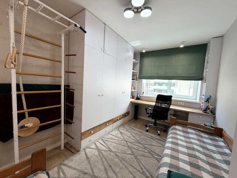 Apartment. Kyiv, Kharkiv highway