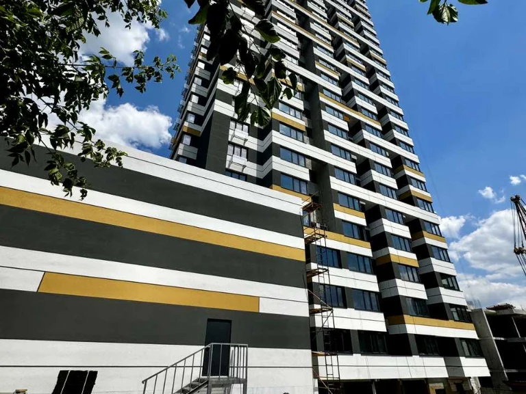 Apartment. Dnipro, Mandrykivska St.