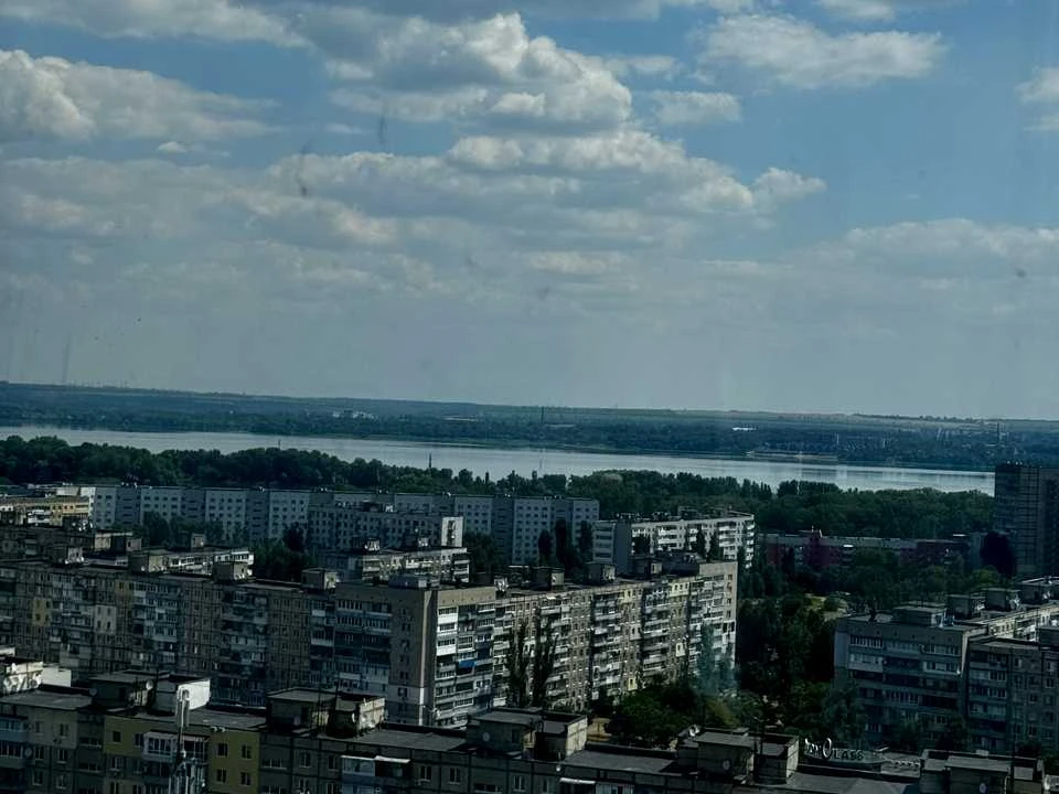 Apartment. Dnipro, Mandrykivska St.