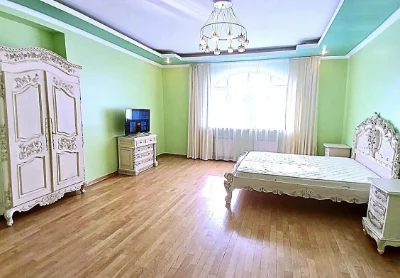 4-room apartment for sale 201 m², Observatornaya St., 7