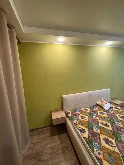 2-room apartment for sale, Khortytskyi district.