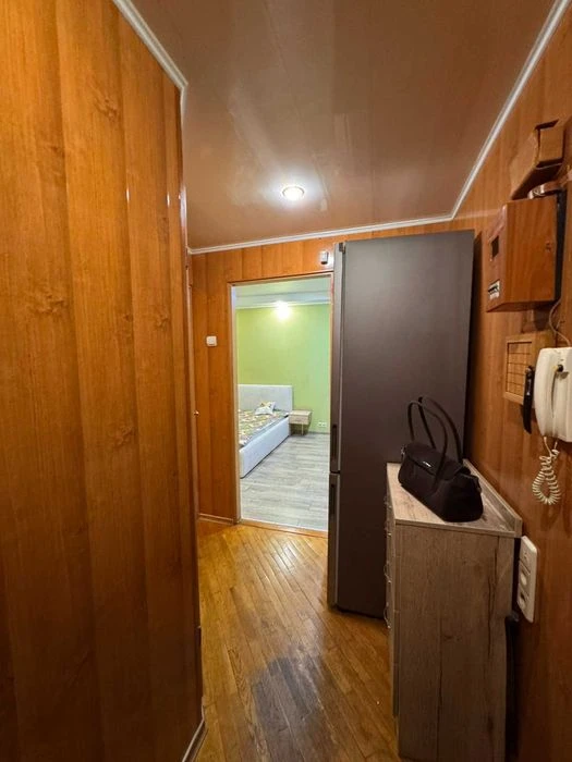 2-room apartment for sale, Khortytskyi district.