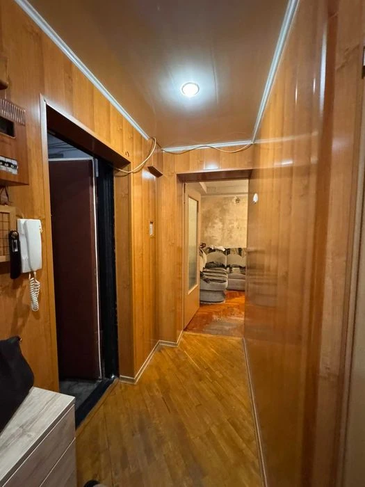 2-room apartment for sale, Khortytskyi district.