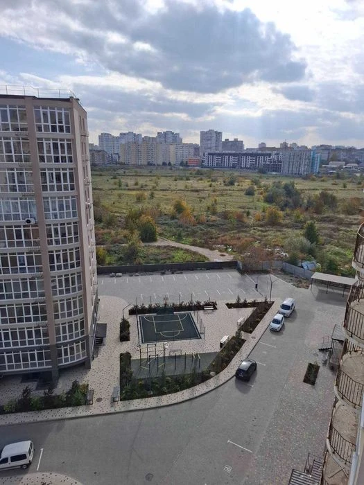 Продам 3-х комнатную квартиру в новом доме за 50 000 у.е.