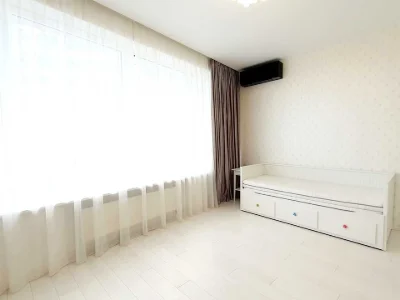 Apartment. Odesa, Literaturna St.