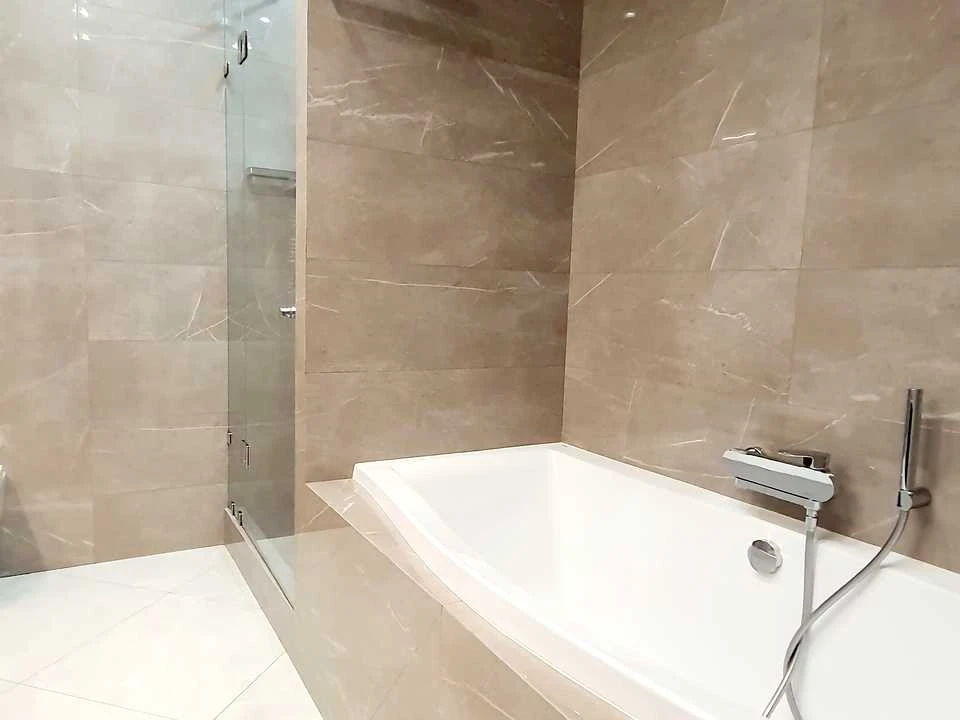 Apartment. Odesa, Literaturna St.