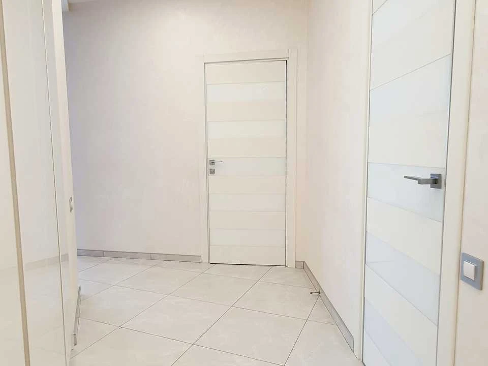 Apartment. Odesa, Literaturna St.